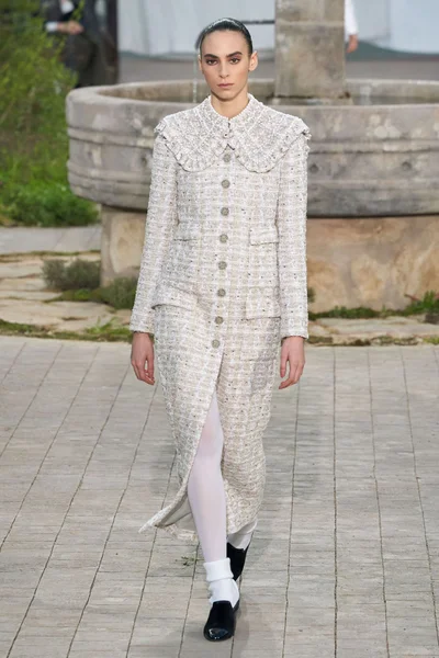 Look 21